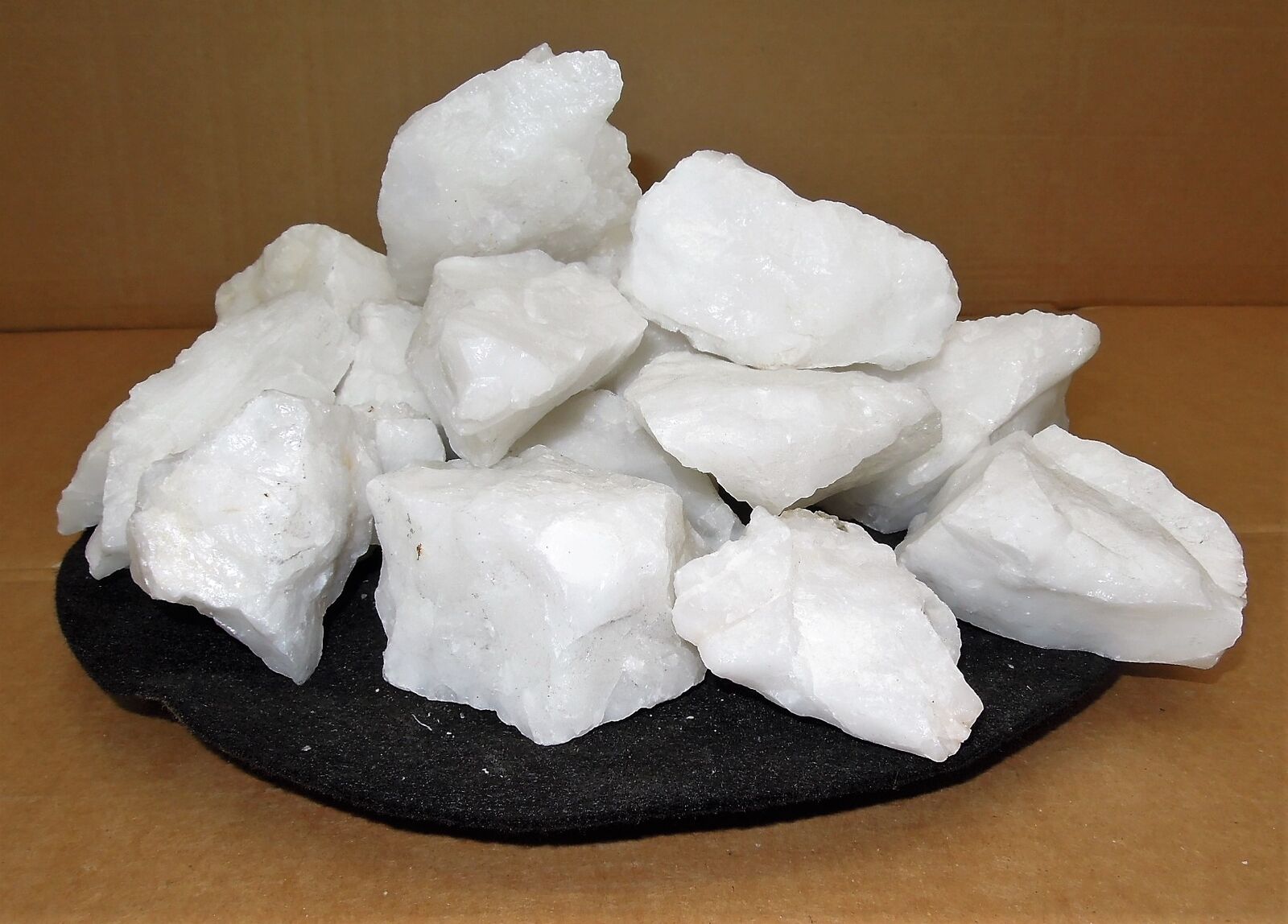 Genuine White Milky Quartz Crystal North India/Nepal Border 5kg Lot (Sample) - Image 2