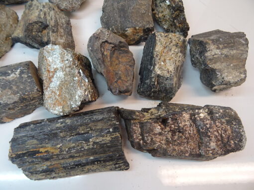 Job Lot Stunning Black Tourmaline Crystal Gemstone With Mica & Quartz Inclusions 5.1Kg (Sample) - Image 6