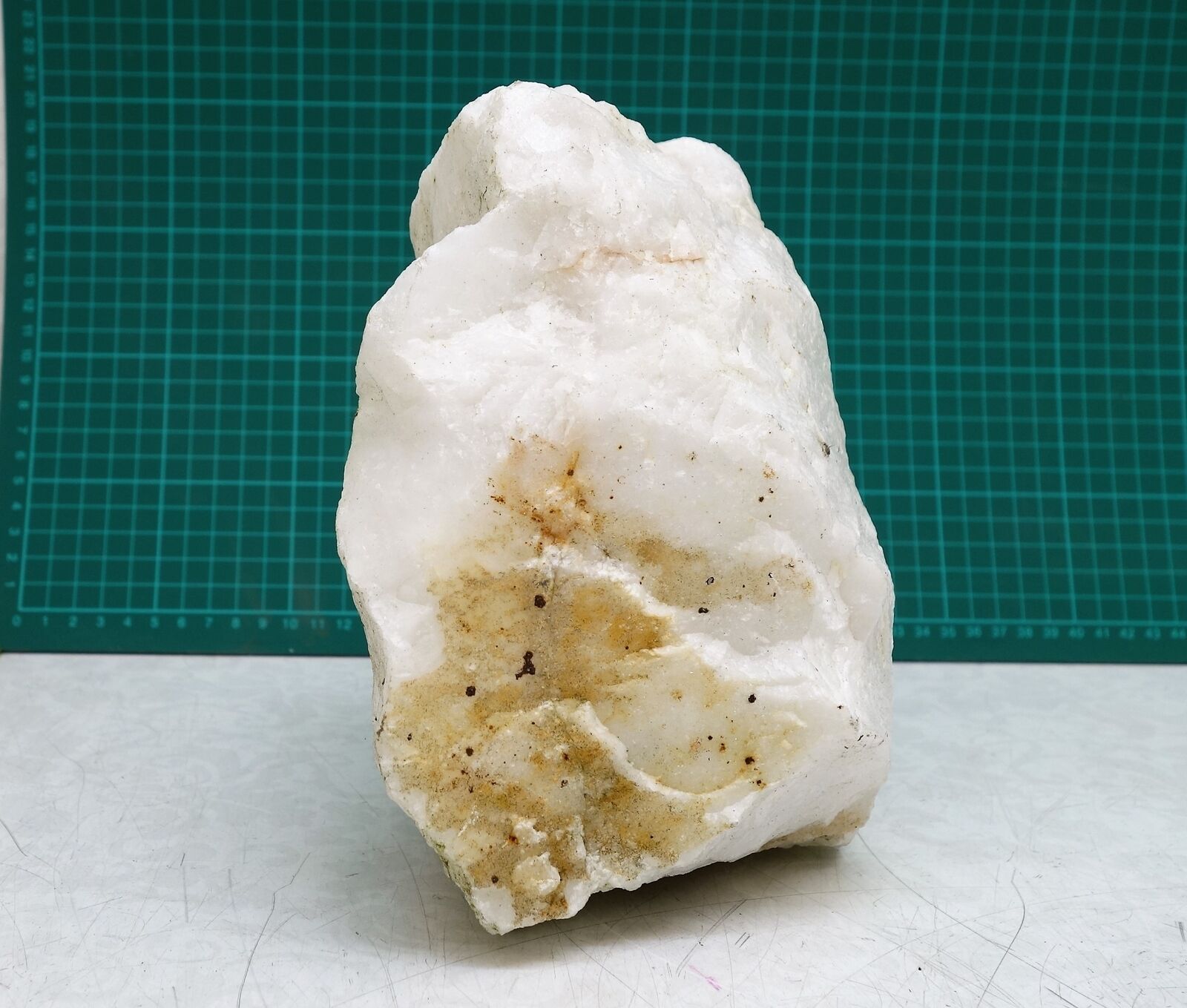 Genuine White Milky Quartz Crystal Mineral North India/Nepal Border 5kg (Sample) - Image 3